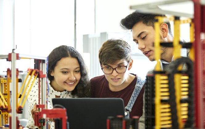 Students and engineering